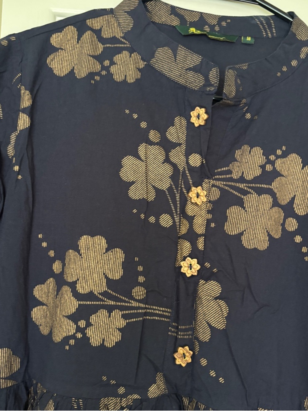 Dress - Picture 3 of 10